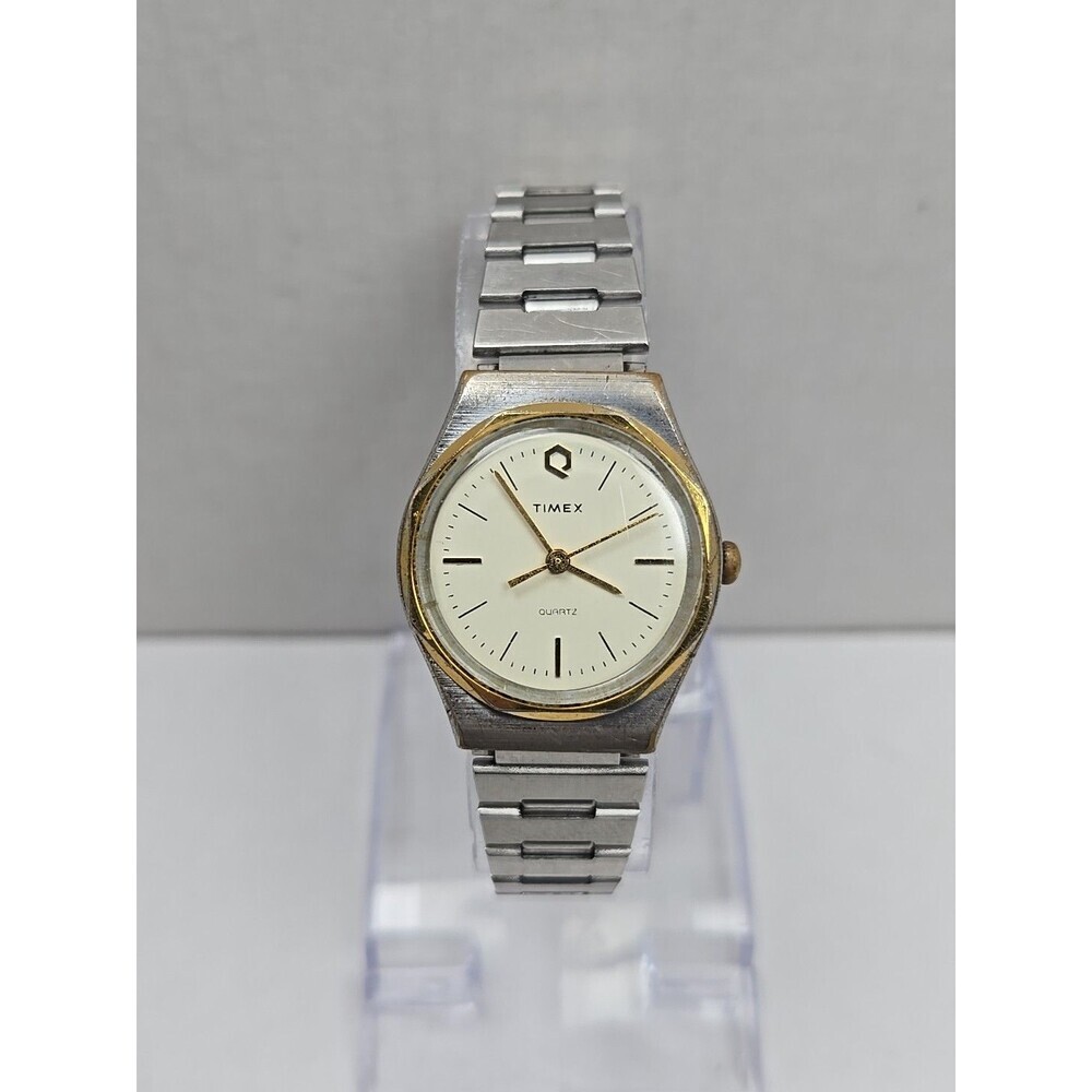 Vintage Timex Q 1982 Womens Watch Silver Tone Slide Clasp New Battery Dainty